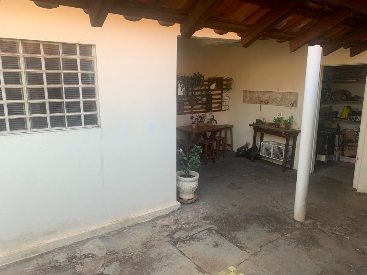 Casa à venda no Vila Motta!