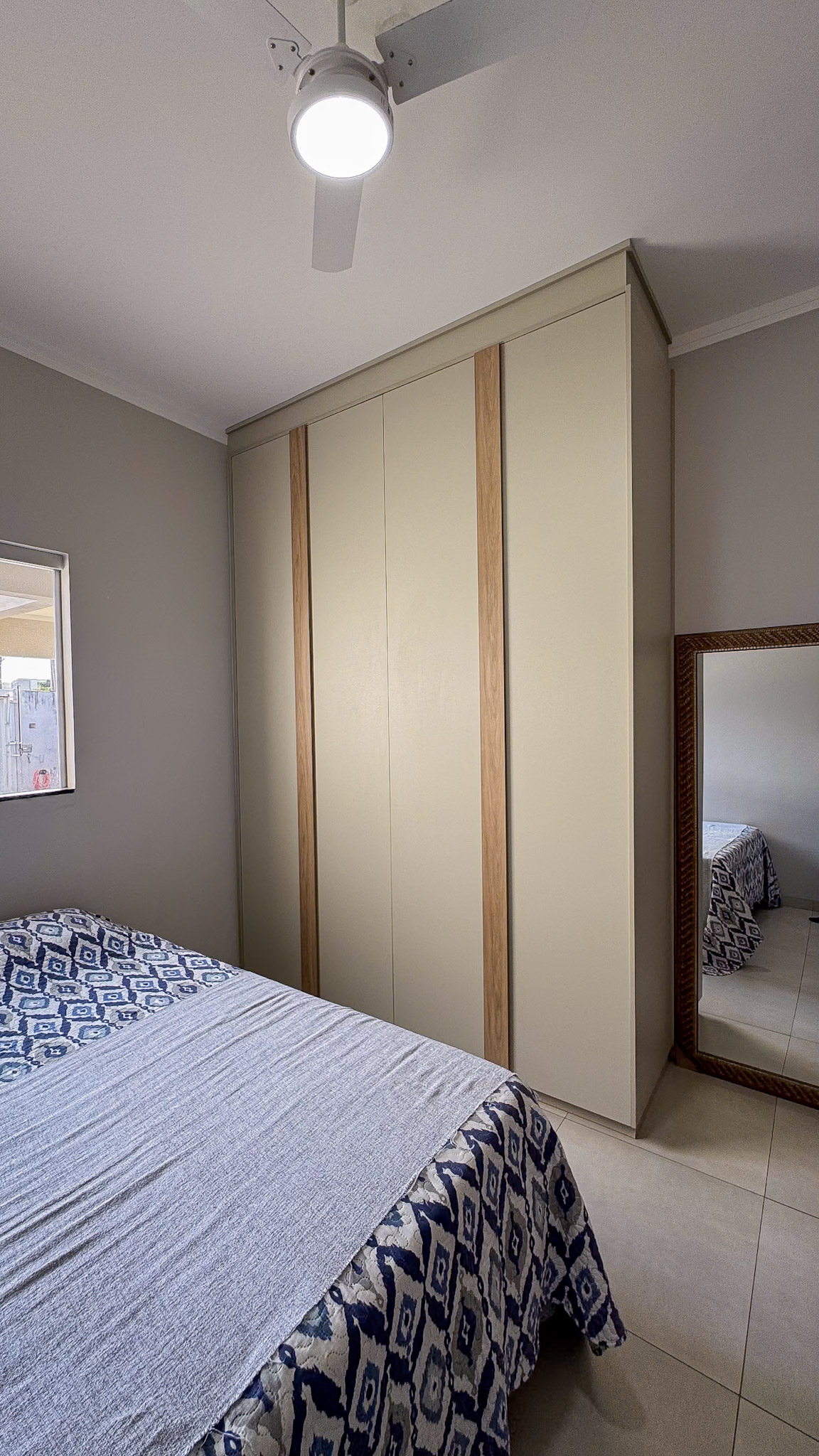 Linda casa à venda com 2 dormitórios