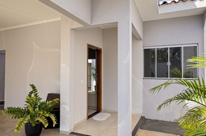 Linda casa à venda com 2 dormitórios