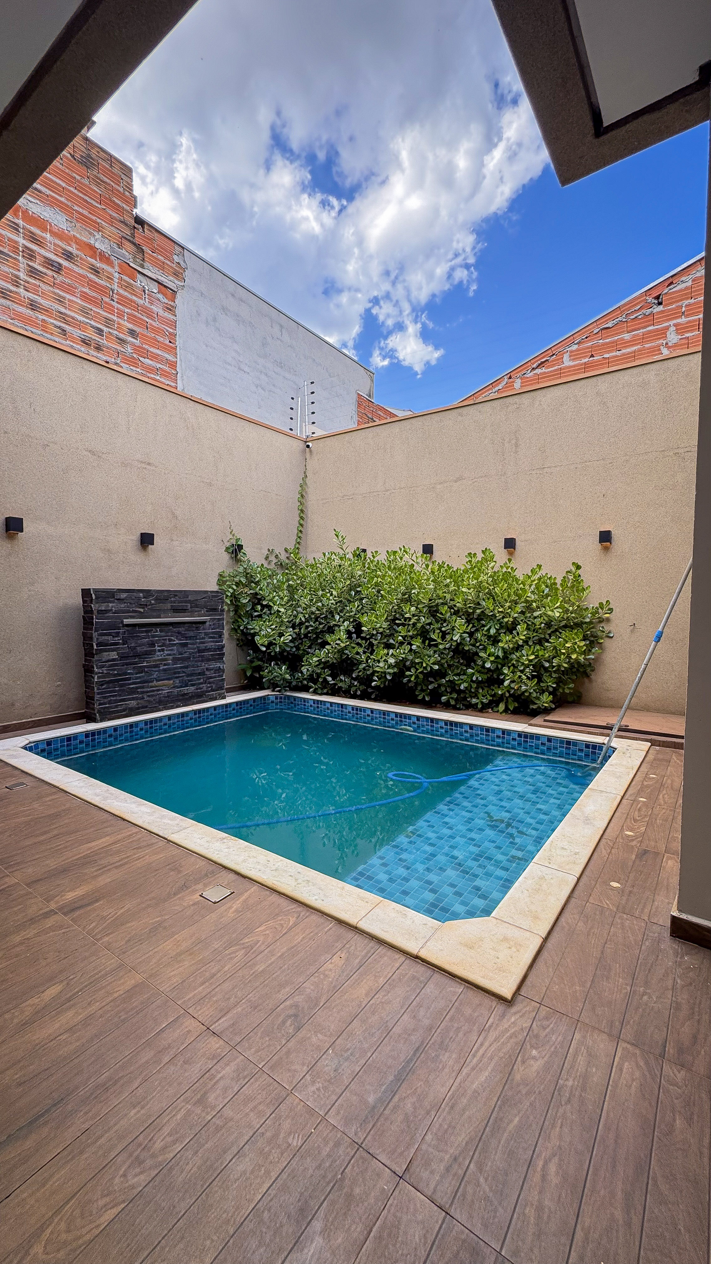 Casa à venda no Jardim Caparroz!