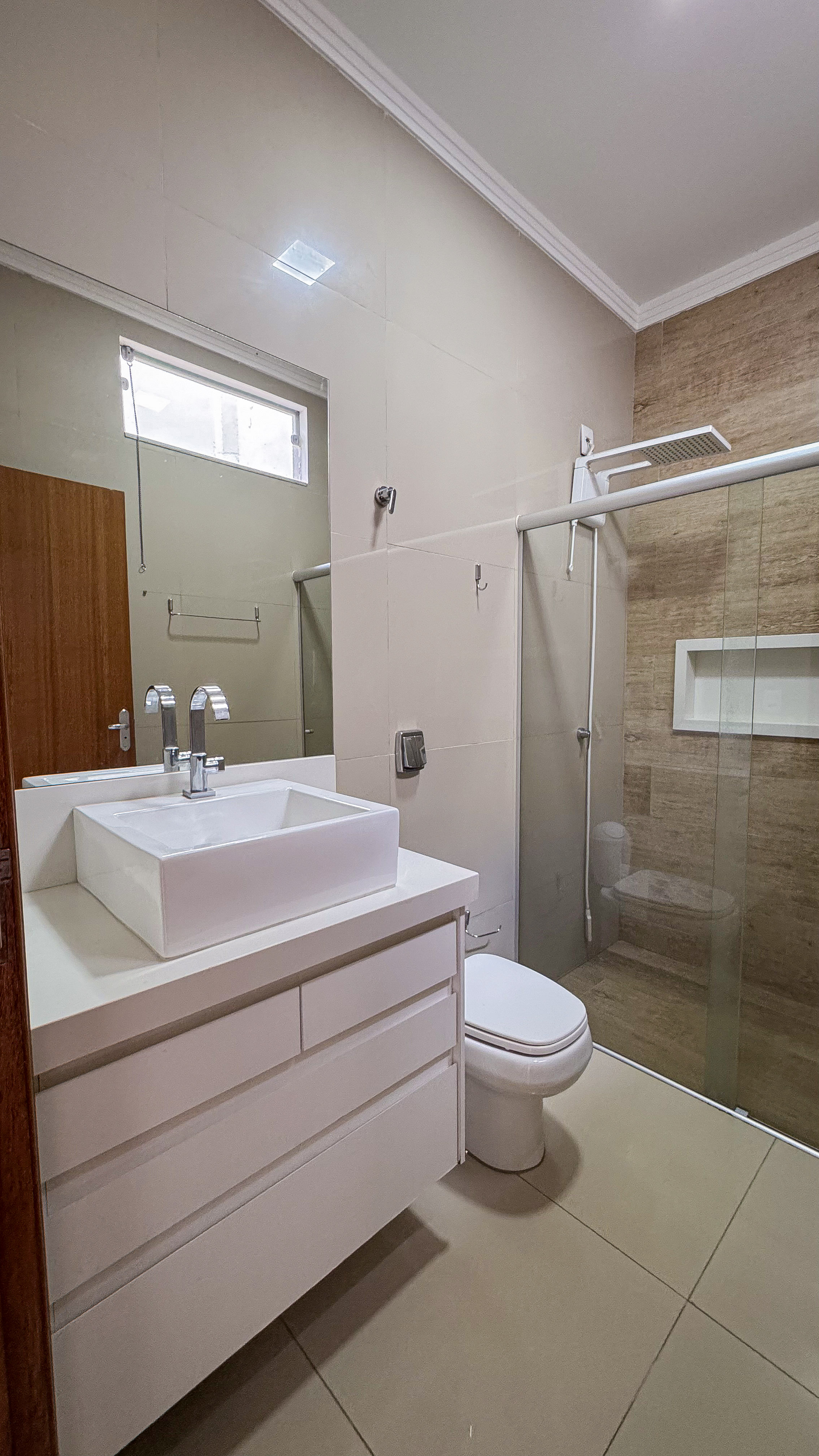 Casa à venda no Jardim Caparroz!