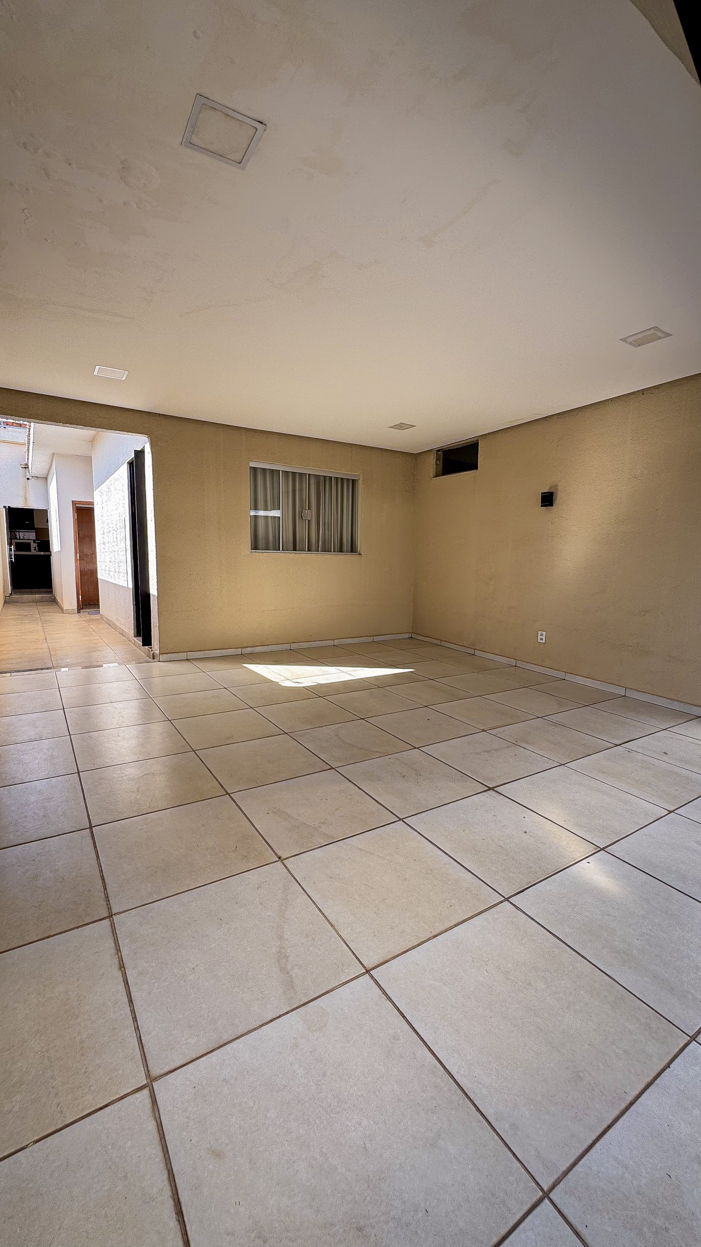 Casa à venda no Jardim Caparroz!