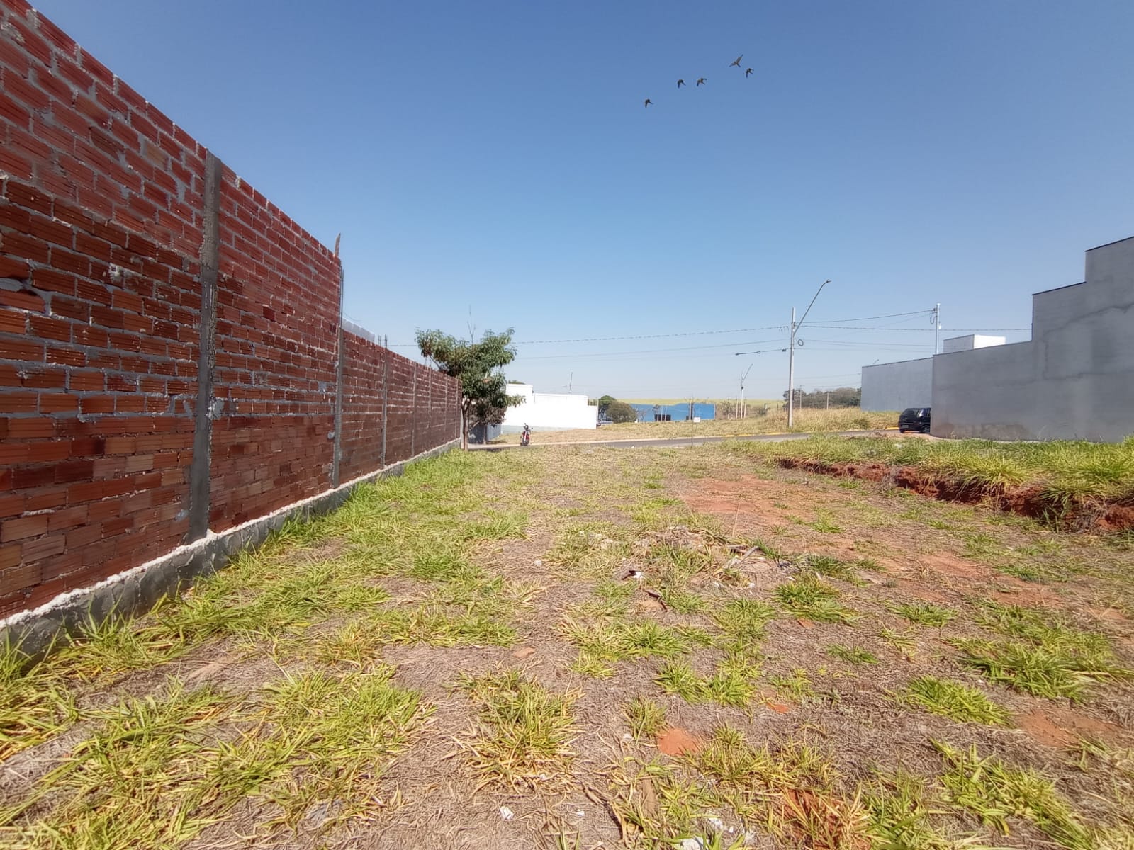 Terreno à venda no loteamento Horizon em Catanduva-SP!
