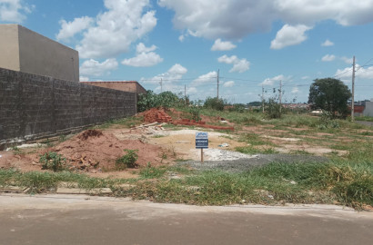 Terreno à venda no Alexandrina Pereira em Catanduva!