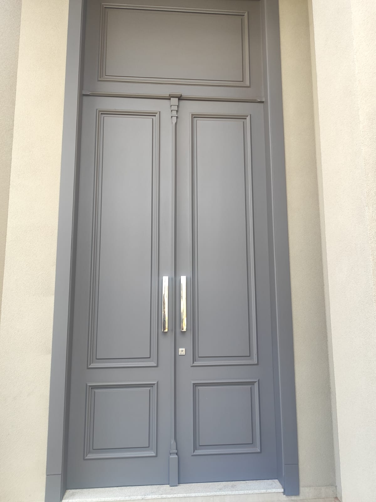 Casa de esquina moderna à venda no Horizon!