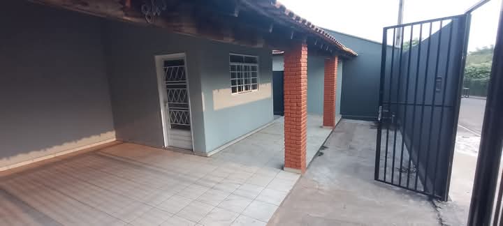 Casa à venda em Tabapuã!